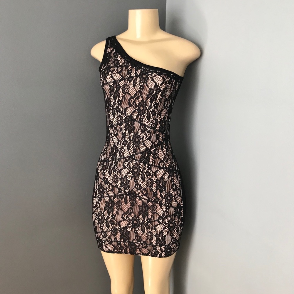 Xoxo lace one shoulder dress small